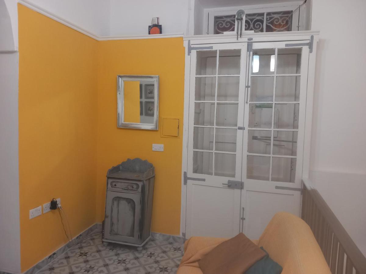 Door Nine -Townhouse With Harbour Views Villa Il-Furjana Exterior foto