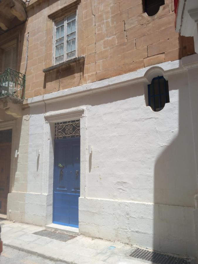 Door Nine -Townhouse With Harbour Views Villa Il-Furjana Exterior foto